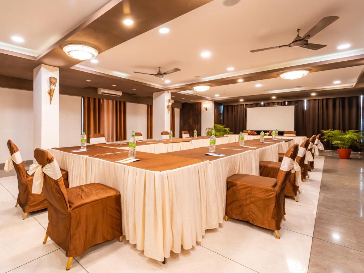 Hotel Signature Planet Indore Ngoại thất bức ảnh