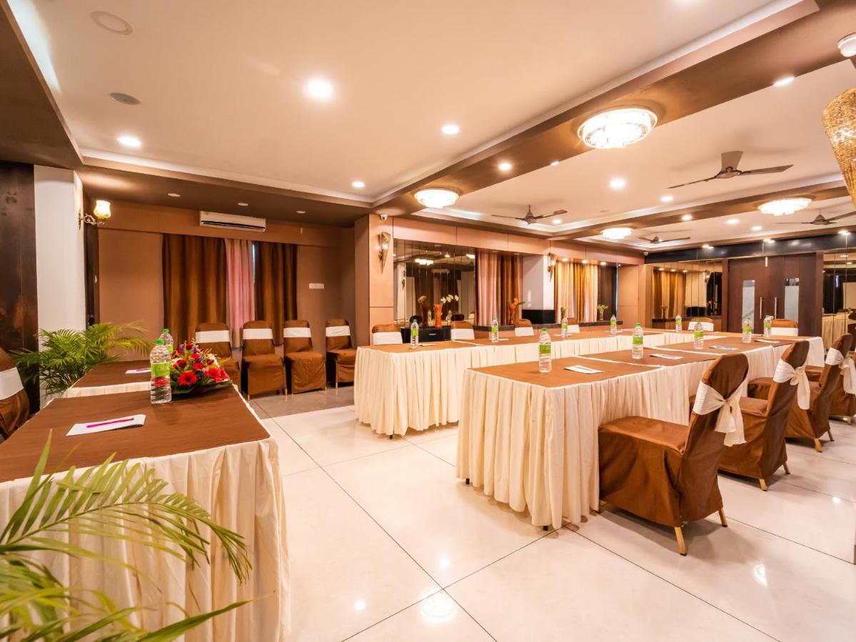 Hotel Signature Planet Indore Ngoại thất bức ảnh