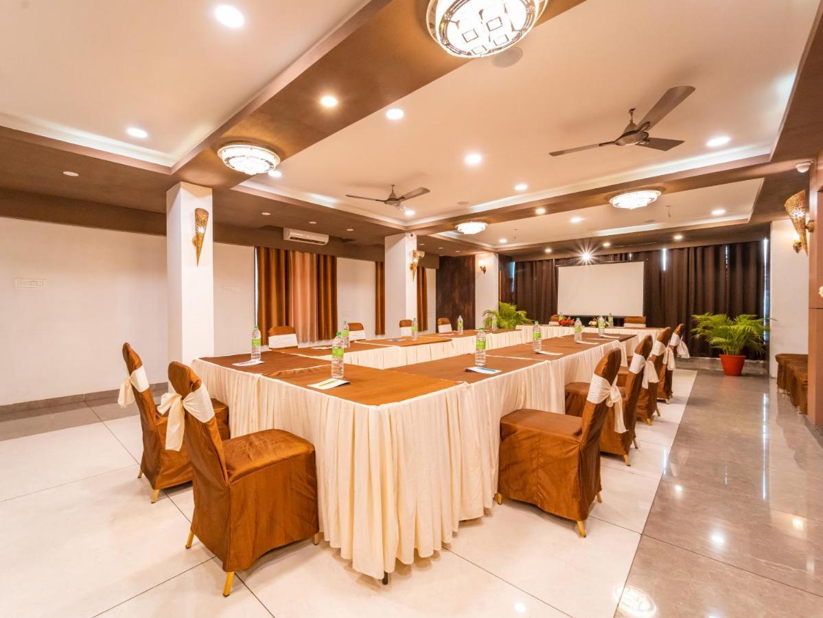 Hotel Signature Planet Indore Ngoại thất bức ảnh