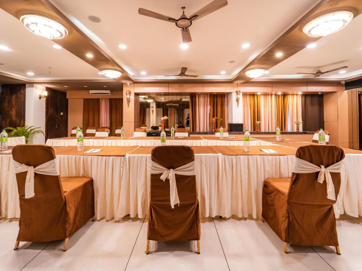 Hotel Signature Planet Indore Ngoại thất bức ảnh